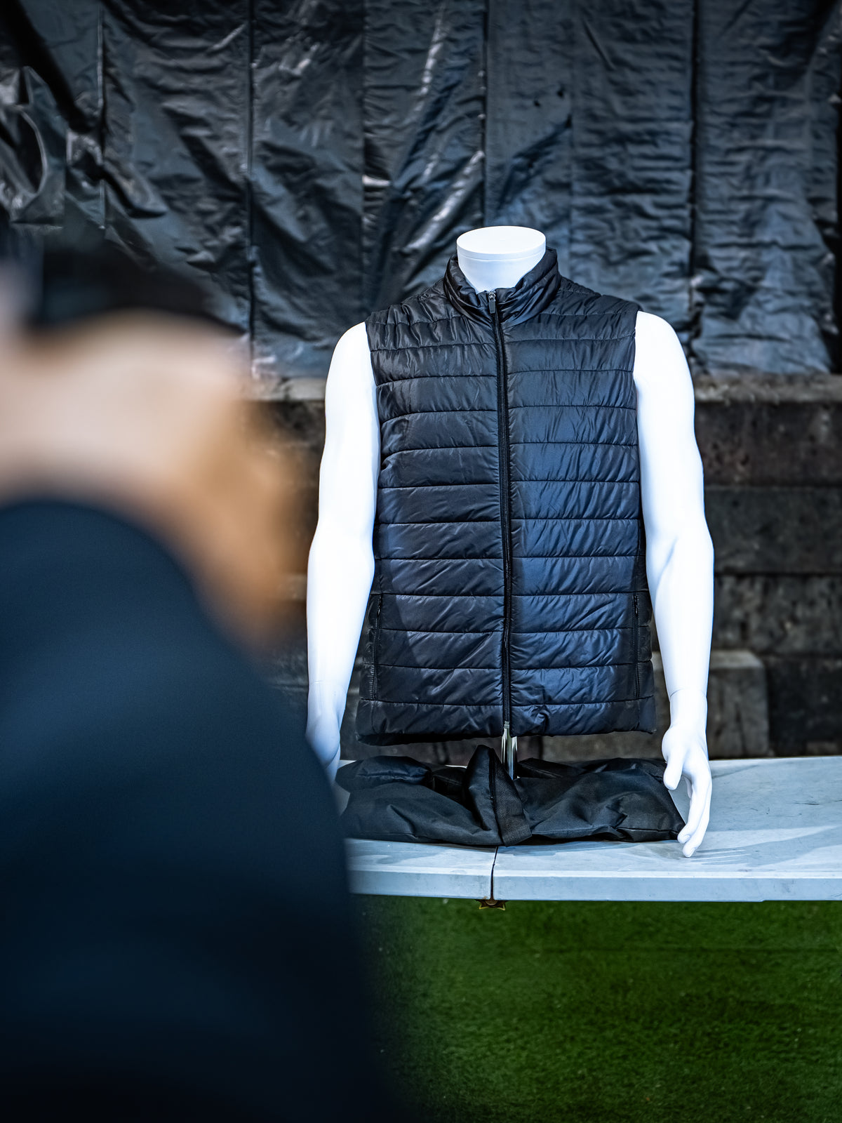 SEMPER INVICTA × PANGOLIN — Bulletproof & stab-resistant puffer jacket